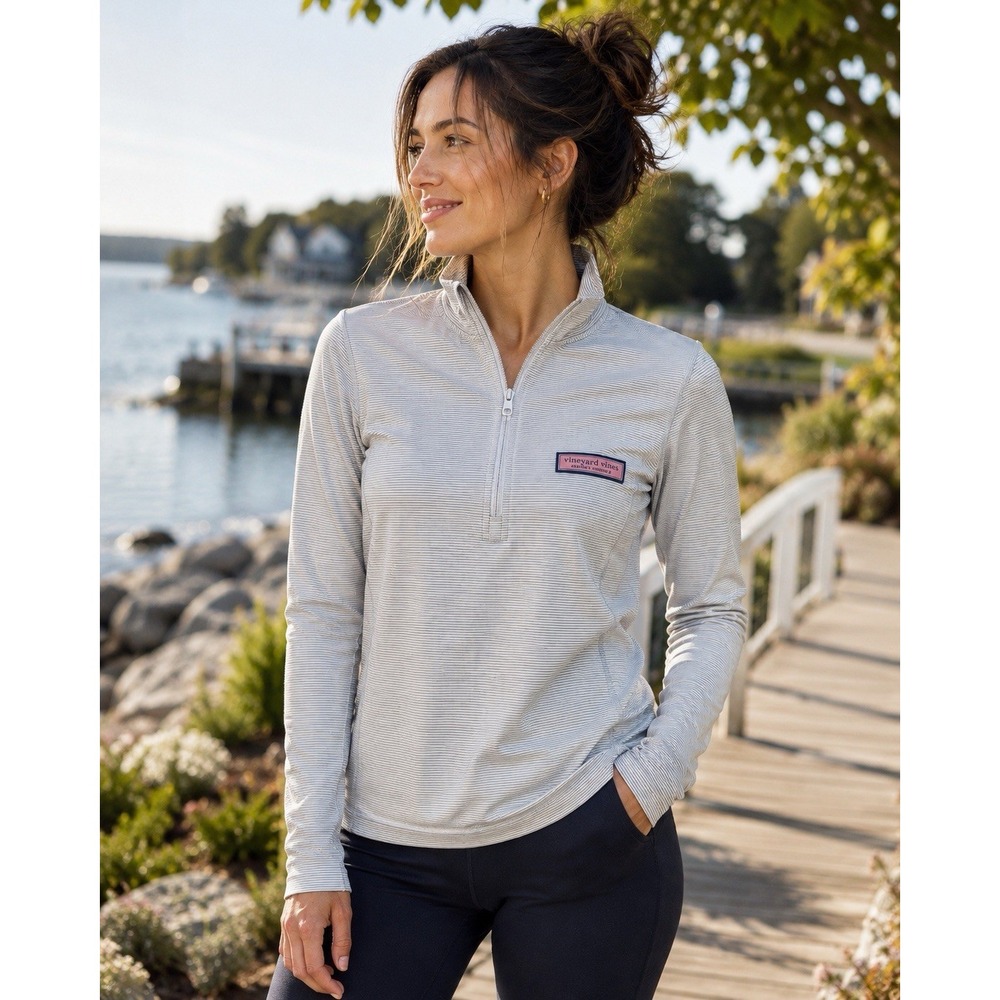 Vineyard Vines Women's S Sankaty 1/4 Zip Pullover Gray White Stripe Performance
